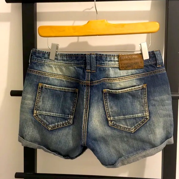 ❤️ Jeans shorts BUFFALO - Picture 2 of 2
